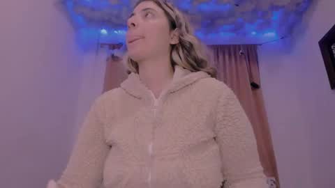 Lauu G online show from 03.01.25