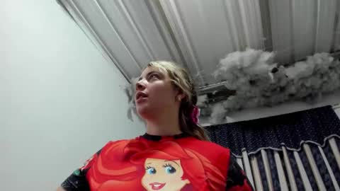 Lauu G online show from 02.07.26