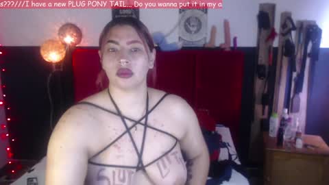 Snapshot of lava_vulcain chatting on 12.20.24 Lava Vulcain online show from 12.20.24