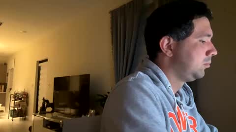 Snapshot of law_cambio chatting on 12.02.24 law_cambio online show from 12.02.24