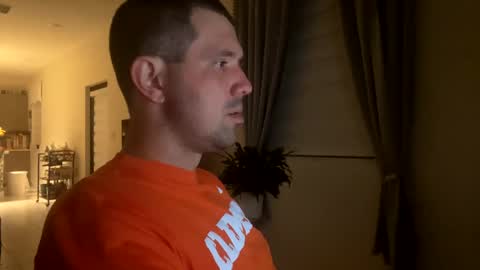 Snapshot of law_cambio chatting on 12.08.24 law_cambio online show from 12.08.24