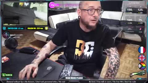 Snapshot of law_leek chatting on 02.05.26 Leek online show from 02.05.26
