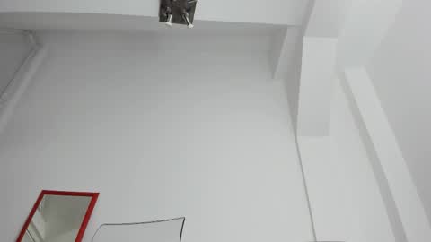 layla_blueyes online show from 11.20.25