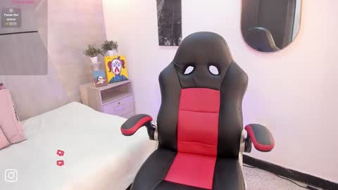 layla_clarke online show from 01.19.26