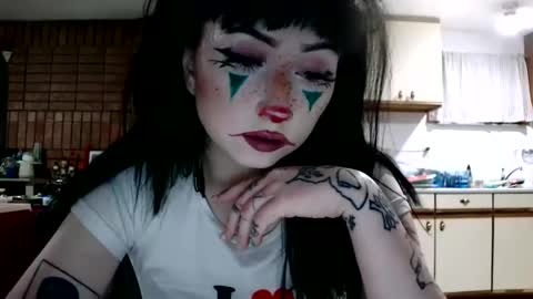 Layla Kills online show from 01.13.25