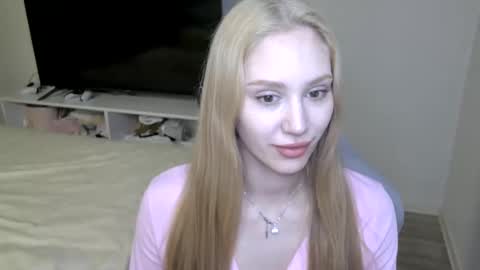 LaylaPretty001 online show from 03.25.26