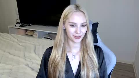 LaylaPretty001 online show from 07.07.26