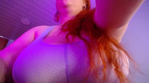 Vannessa  online show from 02.10.25