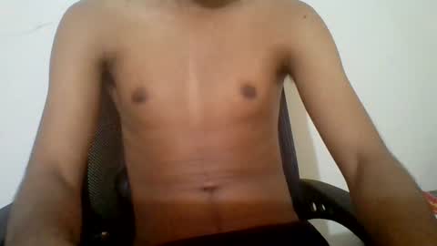 layra001 online show from 06.24.26