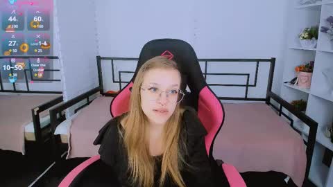 layriantavee online show from 03.12.25