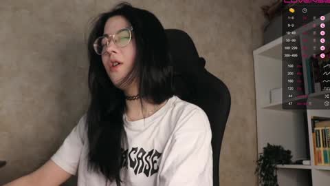 Lisa online show from 01.07.25