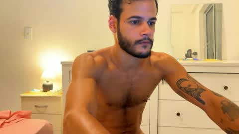 Snapshot of lcscerq chatting on 11.27.25 lcscerq online show from 11.27.25