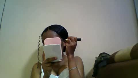 lea96546 online show from 10.31.25