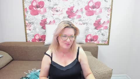 Lea online show from 12.16.24