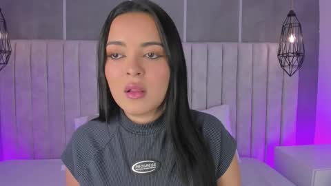 Snapshot of lea_gray chatting on 02.02.26 online show from 02.02.26