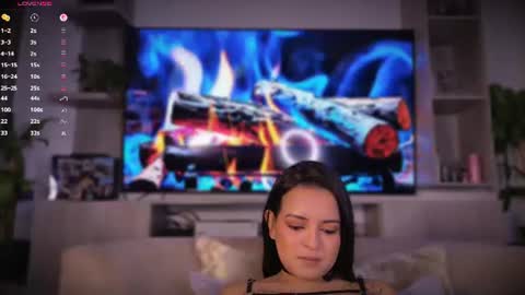 L E A   online show from 07.15.26