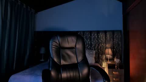 Lea Velle online show from 01.15.26