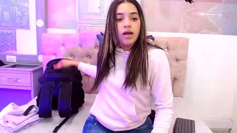 Leah online show from 12.03.24