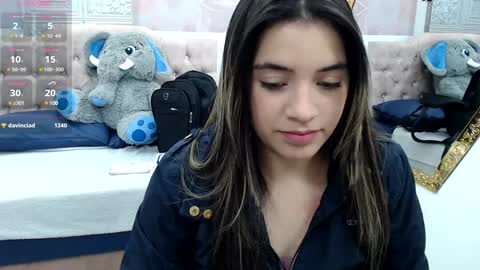 Leah online show from 01.07.25