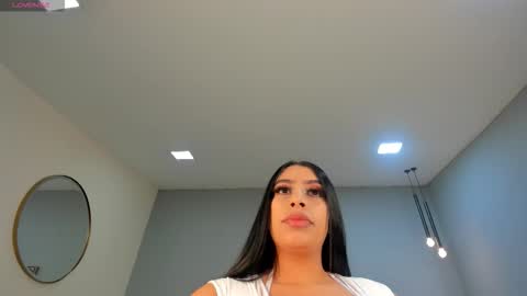 Snapshot of leahlombardi_ chatting on 10.19.25 leahlombardi_ online show from 10.19.25