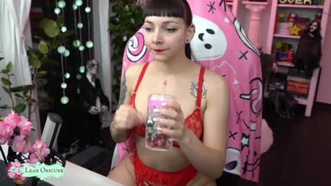 Leah online show from 10.30.25