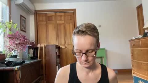 Lee online show from 02.18.25