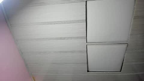 leamoreau__ online show from 10.28.25