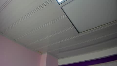 leamoreau__ online show from 11.18.25