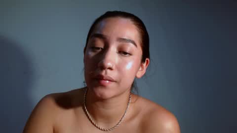 leanaalhub online show from 01.05.25