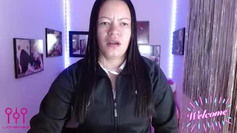 Leandra online show from 09.11.25