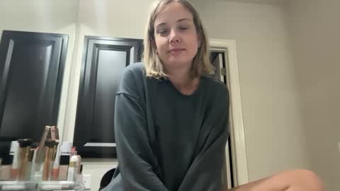 leanneluxecouple online show from 10.01.25