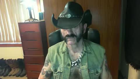 leathergreaser online show from 12.18.25