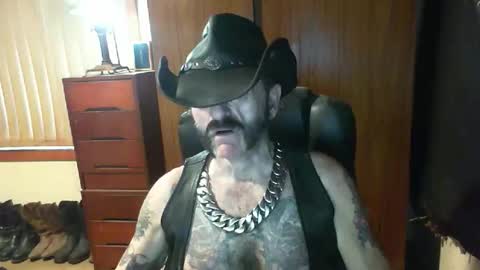 leathergreaser online show from 12.21.25