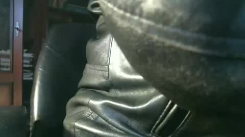 Snapshot of leathermotocross001 chatting on 09.21.25 Leathermotocross online show from 09.21.25