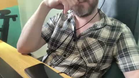 lee_8891 online show from 06.30.26