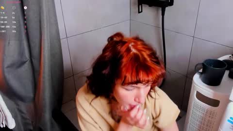 leelooyolo online show from 01.11.26