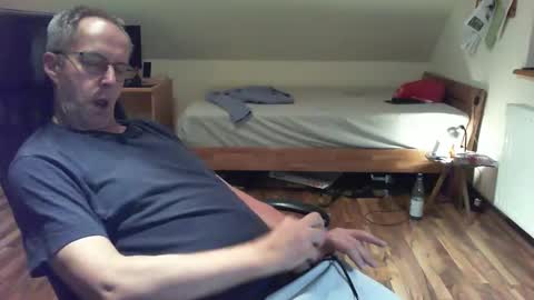 Dave online show from 01.04.25