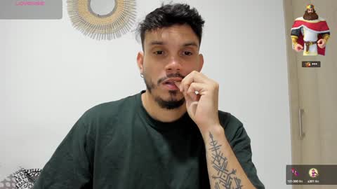 Snapshot of legolas_15 chatting on 01.01.25 Alejandro online show from 01.01.25