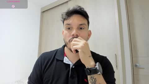 Snapshot of legolas_15 chatting on 02.16.25 Alejandro online show from 02.16.25