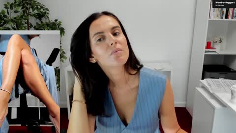 Elle  online show from 09.11.25