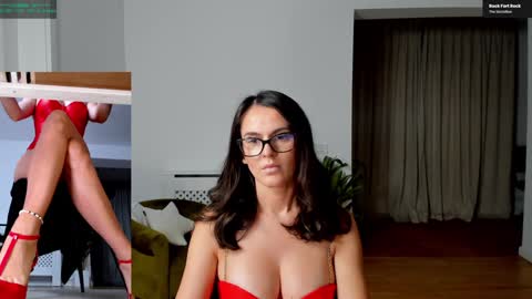 Elle  online show from 10.03.25