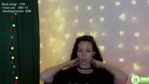 hey Im Leia and I love rock  online show from 07.24.26