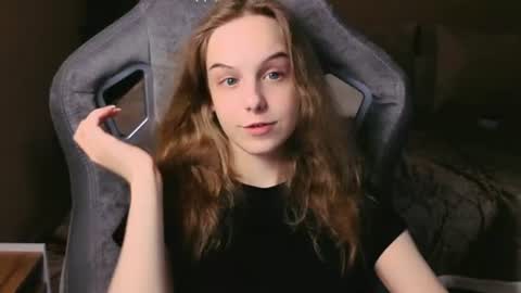 Snapshot of leiamurphy chatting on 06.19.26 Leia online show from 06.19.26