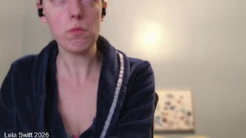 Leia Swift online show from 02.18.26
