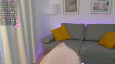 Snapshot of leicarter chatting on 09.24.25 Lei online show from 09.24.25