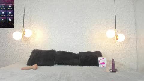 LEIGH ANGELS online show from 01.08.26