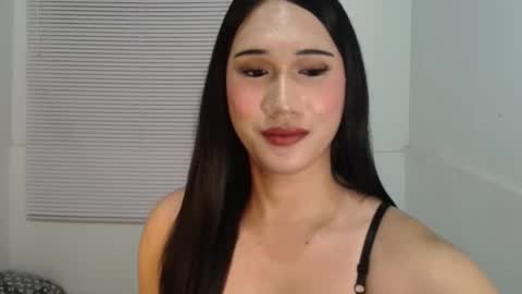 leighs_celine online show from 02.12.26