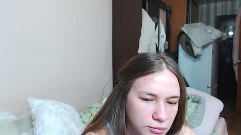 leila_bambi_ online show from 01.10.25