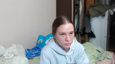 leila_bambi_ online show from 01.15.25