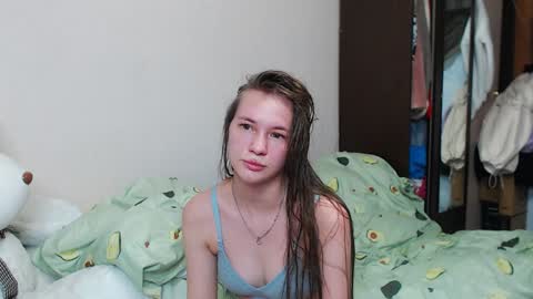 leila_bambi_ online show from 01.19.25